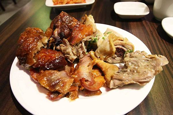 【台北餐廳】潮坊港式料理吃到飽-核彈級的威力