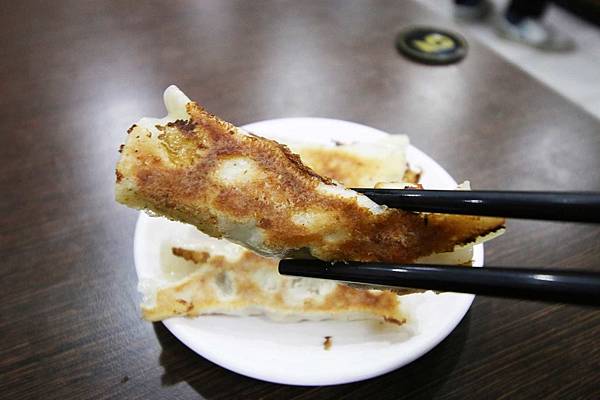 【新竹餐廳】中大水餃鍋貼館-五花十色的水餃