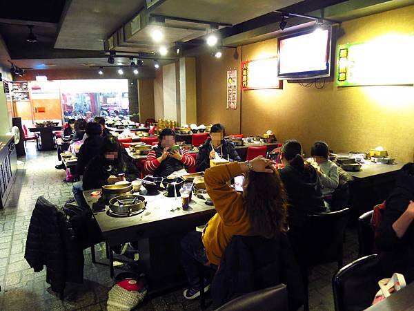 【蘆洲餐廳】川之流涮涮鍋-火烤兩吃火鍋店