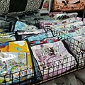 【比網路書店更便宜】暢銷新書、兒童書、工具書全面下殺６９折，流行背包、後背包全面下殺３折起。新竹活力廣場特賣會