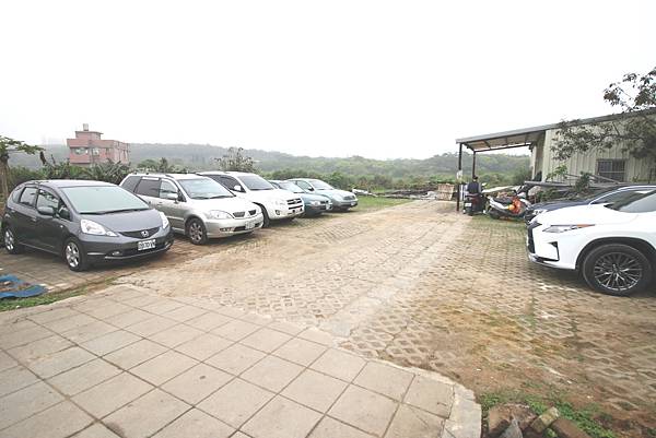 【台北旅遊】淡水紫藤花咖啡園-紫藤綻放紫色夢幻