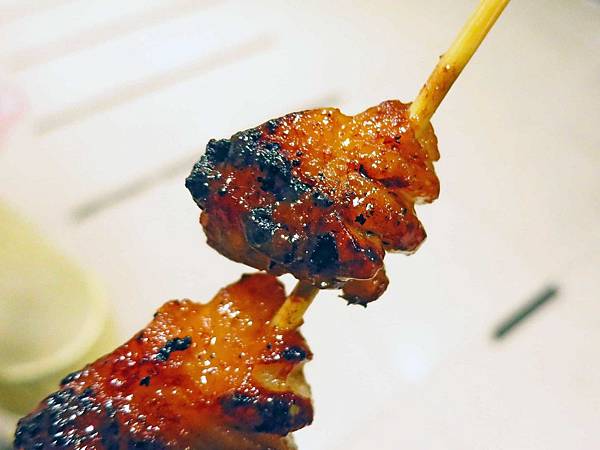 【永和美食】龐家生烤雞腿-樂華夜市附近的炭烤美食
