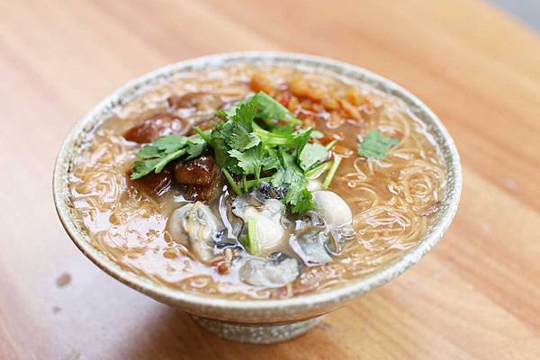 【台北美食】Ha婆蚵仔麵線手工餃子-特殊的特製辣蘿蔔‬蚵仔麵線