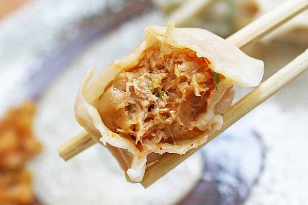 【台北美食】Ha婆蚵仔麵線手工餃子-特殊的辣蘿蔔‬蚵仔麵線