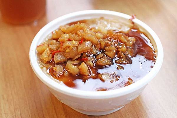 【台北美食】Ha婆蚵仔麵線手工餃子-特殊的辣蘿蔔‬蚵仔麵線