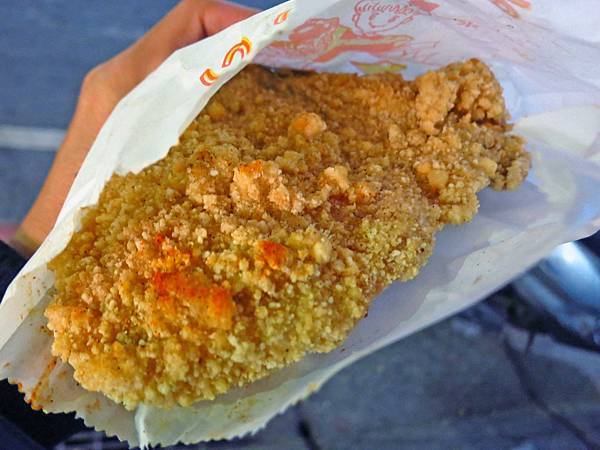 【三重美食】特大香雞排-超大塊傳統香雞排