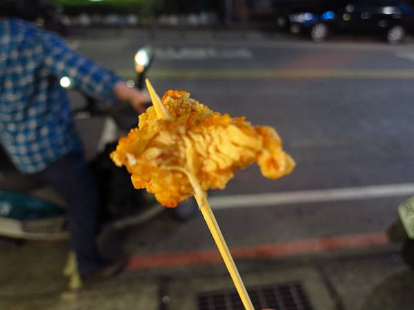 【三重美食】特大香雞排-超大塊傳統香雞排