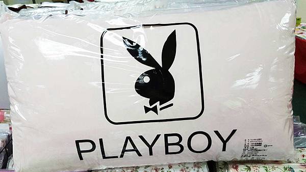 【比網路書店更便宜】暢銷新書、兒童書、工具書全面下殺６９折，流行背包、後背包全面下殺３折起。新竹活力廣場特賣會