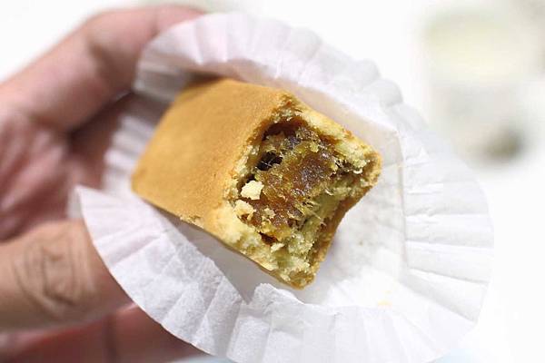 【台北伴手禮美食】旺萊山鳳梨酥-1顆鳳梨只能做4顆鳳梨酥-免費試吃整顆鳳梨酥