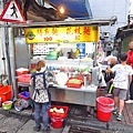 【台北美食】大橋頭阿寶師台東鱔魚麵-大火快炒好吃的鱔魚麵