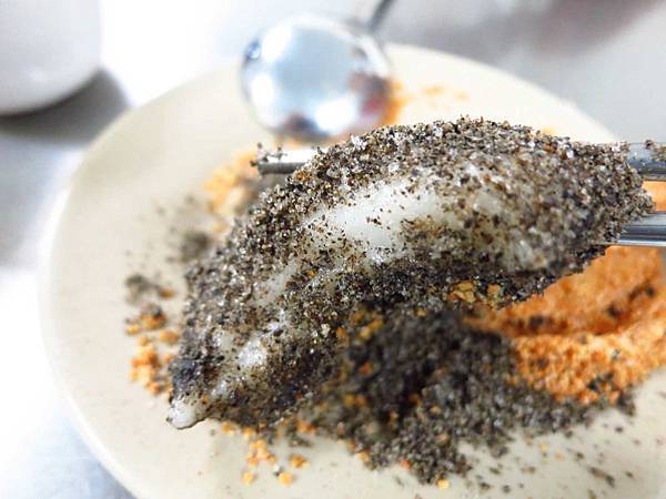 【台北美食】祥記純糖燒麻糬-特殊的冰火麻糬冰