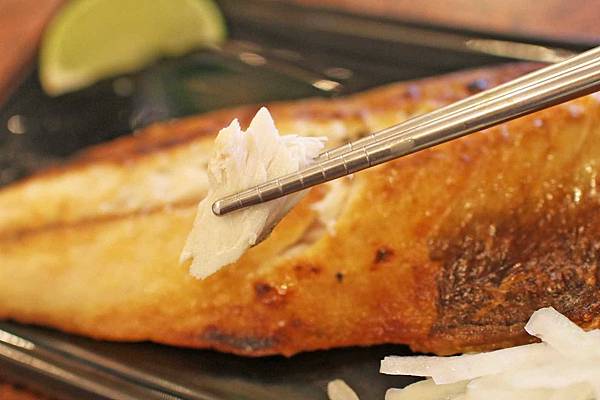 【桃園餐廳】四五六年級吃喝小館-中壢懷舊主題餐廳，打造復古氣息