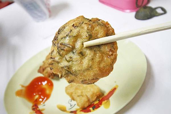 【新竹美食】北門炸粿-12元蚵仔嗲、10元米糕超便宜銅板美食 【新竹美食】北門炸粿-12元蚵仔嗲、10元米糕超便宜銅板美食