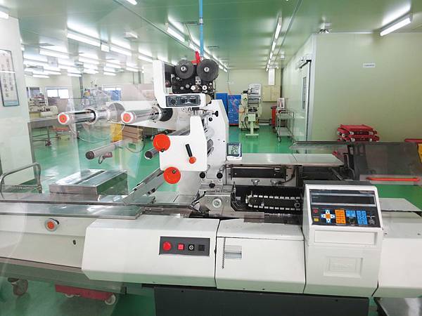 【桃園旅遊】金格食品-親子DIY脆餅小木屋