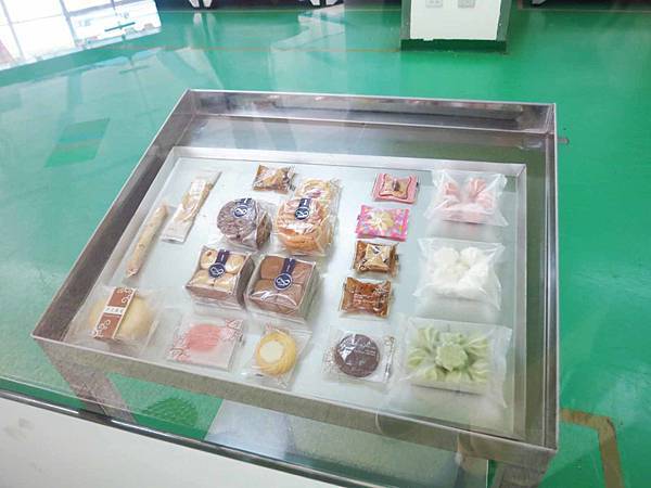 【桃園旅遊】金格食品-親子DIY脆餅小木屋