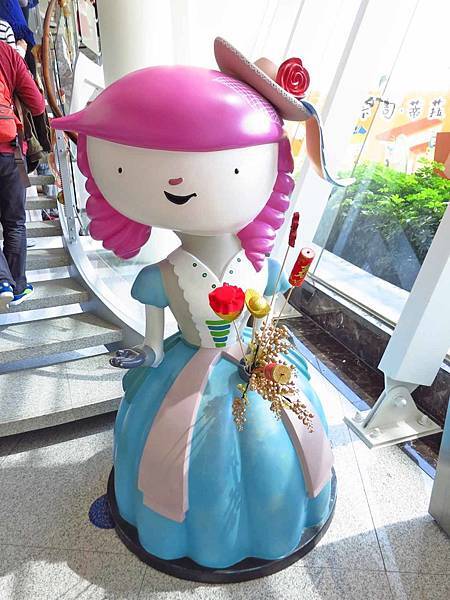 【桃園旅遊】金格食品-親子DIY脆餅小木屋