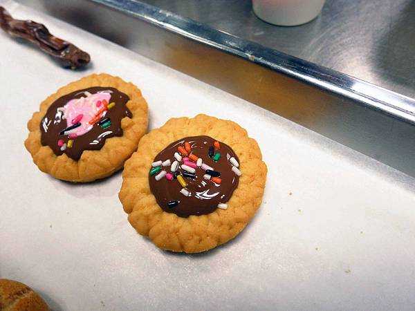 【桃園旅遊】巧克力共和國-親子巧克力觀光工廠DIY