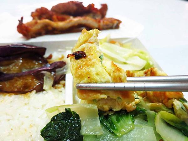 【三重美食】文詰便當-超美味古早味排骨飯