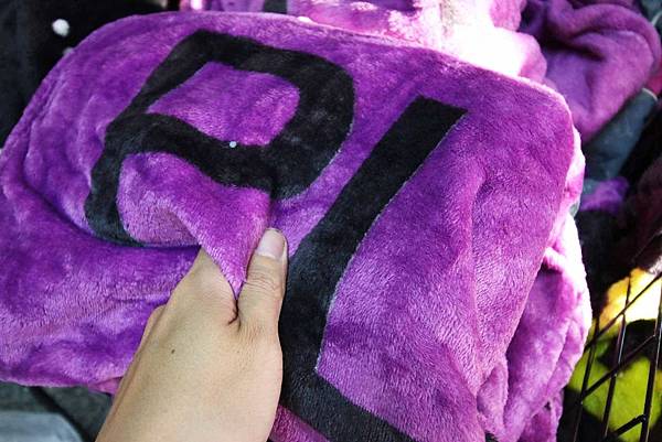 【比網路書店更便宜】暢銷新書、兒童書、工具書全面下殺６９折，流行背包、後背包全面下殺１折起。苗栗竹南特賣會