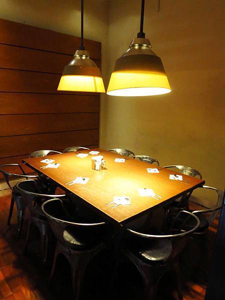 【桃園餐廳】李西餐廳caf'e de M&L-無招牌低調的爆漿炸雞