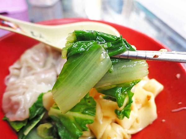 【三重美食】陳家二姐抄手-辣勁十足的抄手麵