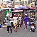 【三重美食】車路頭甜甜圈-三十年雙胞胎甜甜圈店-下午茶