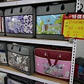 【比網路書店更便宜】暢銷新書、兒童書、工具書全面下殺６９折，寢具全面下殺１折起。台南特賣會