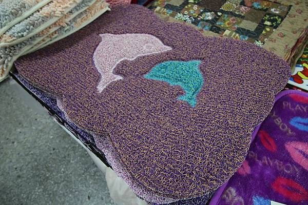 【比網路書店更便宜】暢銷新書、兒童書、工具書全面下殺６９折，寢具全面下殺１折起。台南特賣會