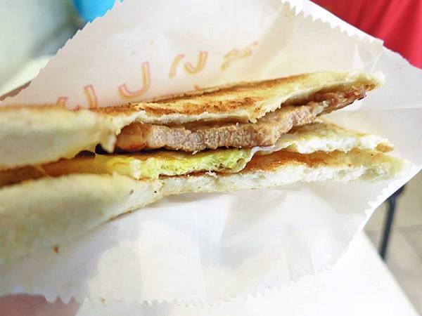 【永和美食】碳之家-肉蛋碳烤三明治早餐店