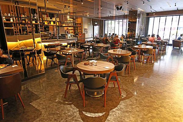 【桃園餐廳】布納咖啡館&義斯特時尚創作料理&義斯特P&R義大利麵-Hellmann's美玉白汁沙拉醬百搭美味好餐點