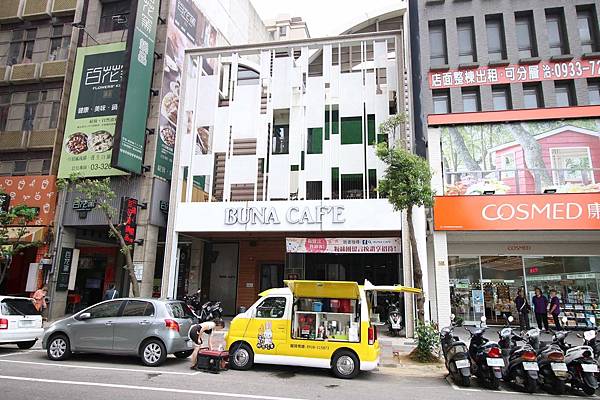 【桃園餐廳】布納咖啡館&義斯特時尚創作料理&義斯特P&R義大利麵-Hellmann's美玉白汁沙拉醬百搭美味好餐點