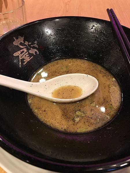 【台北餐廳】台北東區世田谷拉麵-孤獨的拉麵者之旅