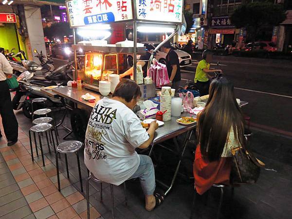 【三重美食】雲林鍋貼-會爆漿的美味鍋貼
