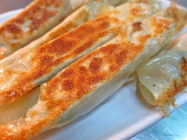 【三重美食】雲林鍋貼-會爆漿的美味鍋貼