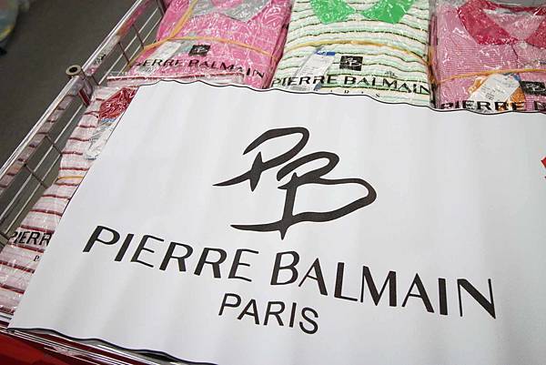 【上萬本暢銷書籍、工具書、旅遊書、兒童有聲書】全面下殺６９折！夏季涼被、床包、名牌枕頭，寢具全面下殺１折起。機會難得，把握機會！…彰化員林特賣會