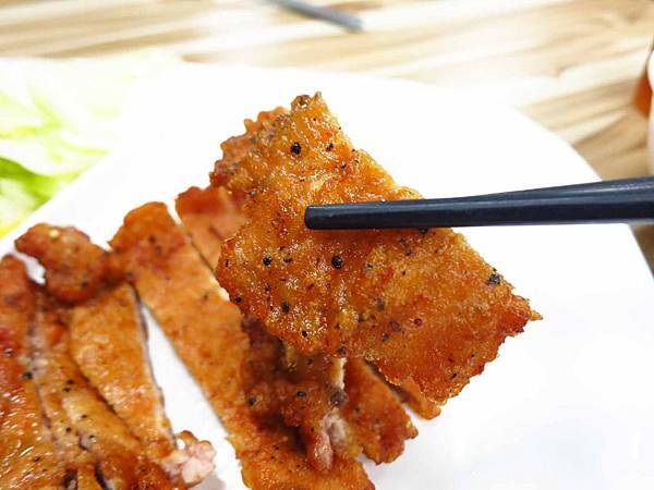 【台北美食】得意排骨大王-超美味紅油抄手