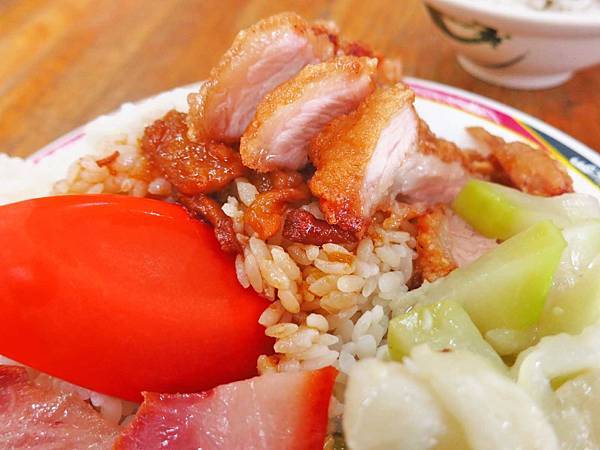 【五股美食】原味魯肉飯-超強大的燒肉飯 【五股美食】原味魯肉飯-超強大的燒肉飯