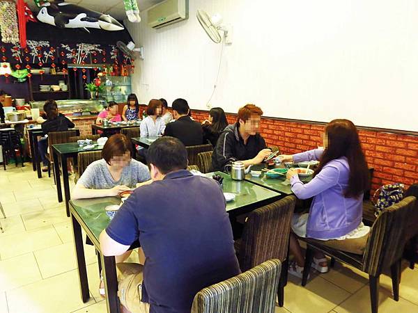 【桃園餐廳】漁都日式料理-不用100元也能吃到生魚片丼飯