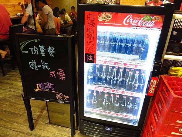 【蘆洲餐廳】皇品牛排-比臉還要大二倍以上的雞排