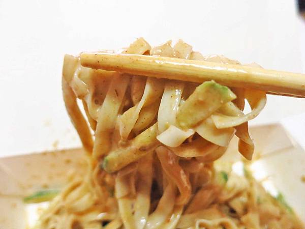 【新莊美食】嘉義涼麵-特殊口有別於一般的涼麵