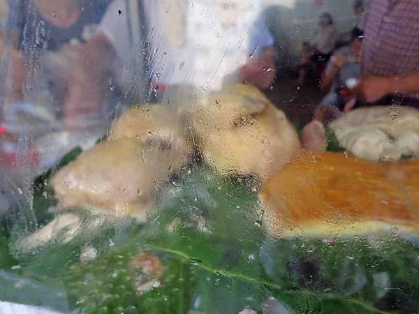 【台北美食】黑點雞肉-香噴噴粒粒分明的雞油飯