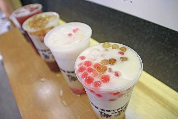 【台北美食】丸作食茶-世界首創現場職人手作珍珠的飲料店 【台北美食】丸作食茶-世界首創現場職人手作珍珠的飲料店