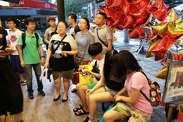 【台北美食】丸作食茶-世界首創現場職人手作珍珠的飲料店