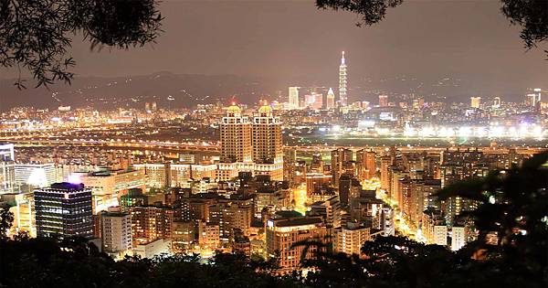 【台北旅遊】劍南山夜景-不用爬山也能看到台北夜景