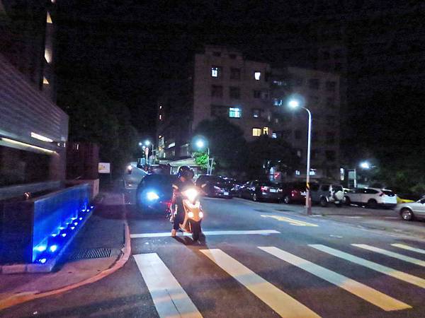 【台北旅遊】劍南山夜景-不用爬山也能看到台北夜景 【台北旅遊】劍南山夜景-不用爬山也能看到台北夜景