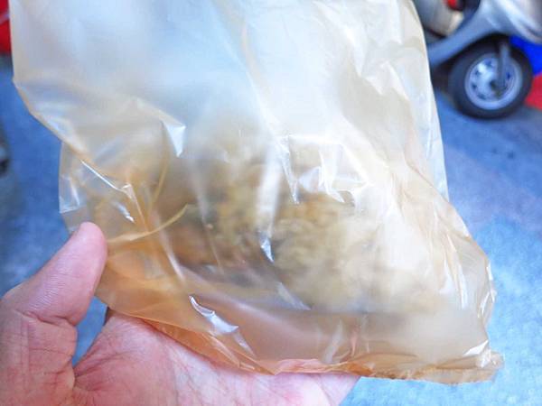 【台北萬華美食】阿婆油飯-食尚玩家推薦40年老店