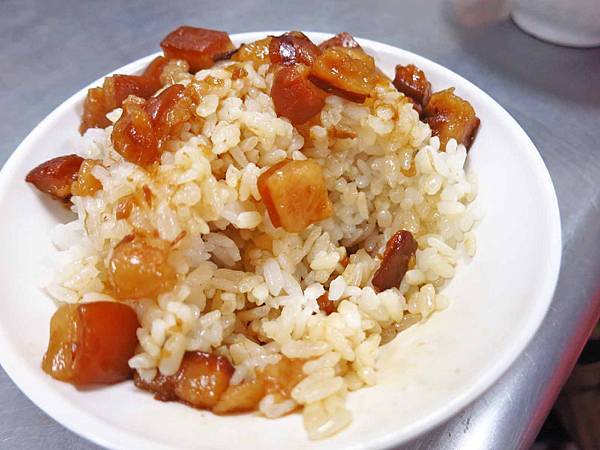 【台南美食】大勇街虱目魚粥-在地人才知道的隱藏版店家 【台南美食】大勇街虱目魚粥-在地人才知道的隱藏版店家