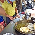 【板橋美食】海山高中蔥油餅-加蛋只要20元的蔥油餅