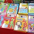【上萬本暢銷書籍、兒童有聲書，上千種兒童玩具】全面下殺６９折！夏季涼被、床包、名牌枕頭，寢具全面下殺１折起。機會難得，把握機會！…花蓮特賣會