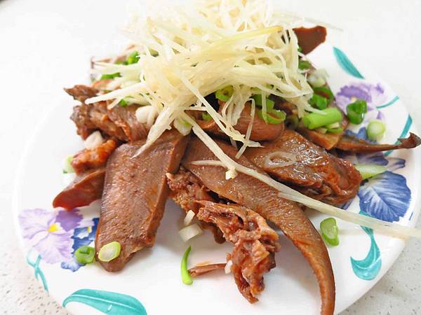 【桃園美食】三妹四川麵食-香而不麻不辣的紅油燃麵